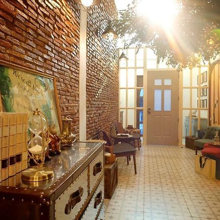 Hide And Seek Boutique Hometel Bangkok Dış mekan fotoğraf