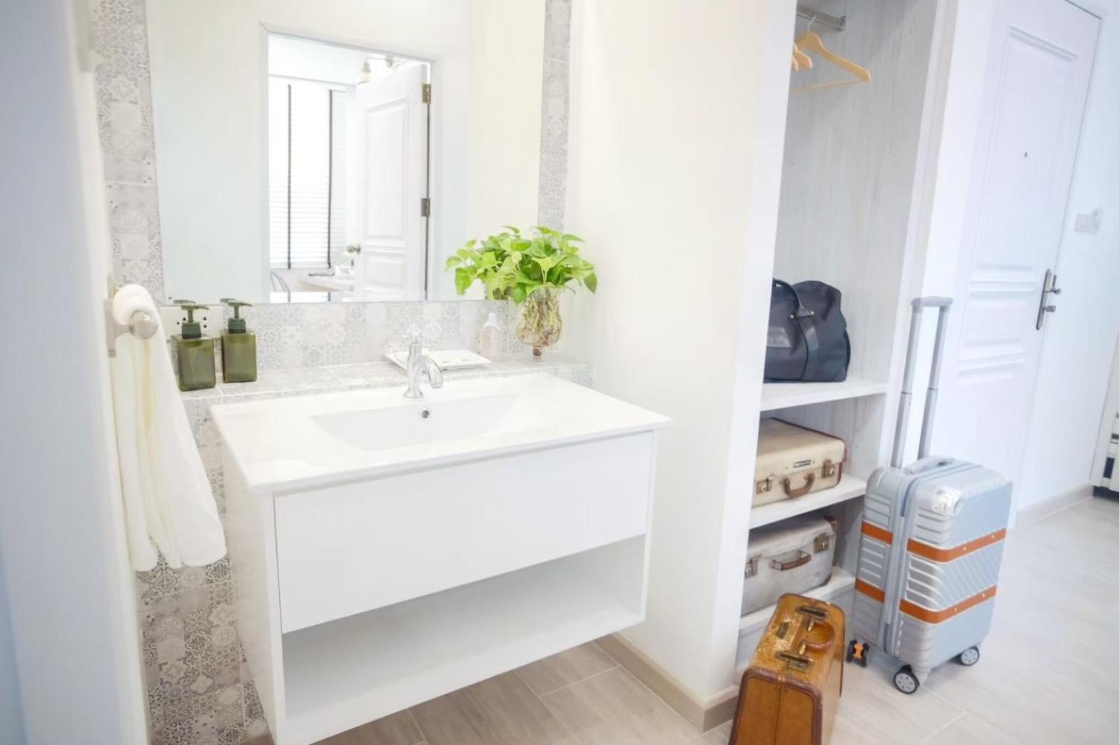 Hide And Seek Boutique Hometel Bangkok Dış mekan fotoğraf