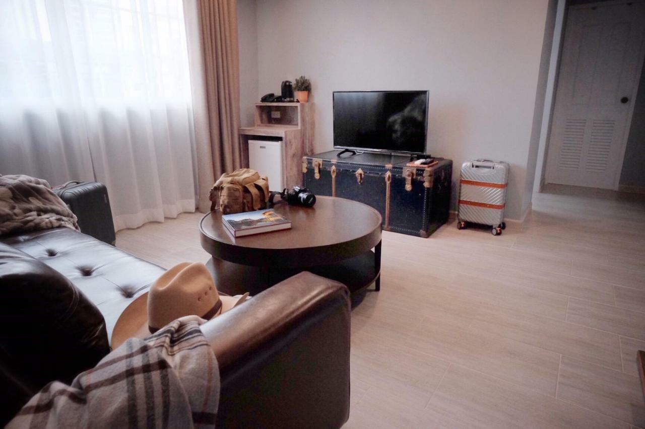 Hide And Seek Boutique Hometel Bangkok Dış mekan fotoğraf
